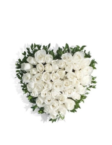 Cuore di rose colore bianco